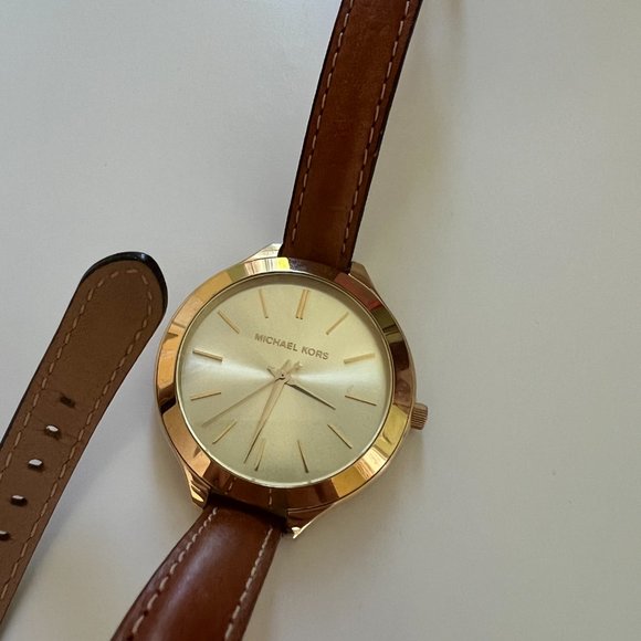 Michael Kors wrap around leather watch - Picture 3 of 7